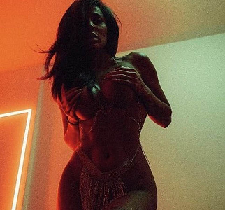 Брюнетки, Юлия - фото и отзывы